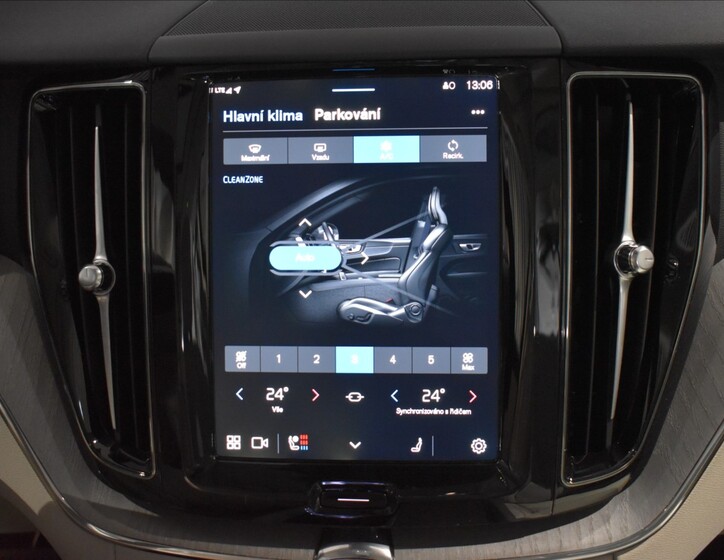 Volvo XC60 23