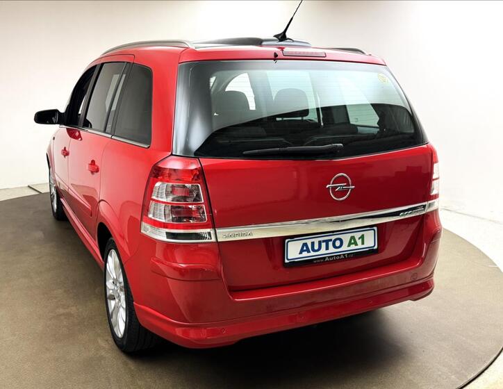 Opel Zafira 6