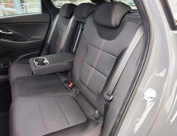 Hyundai i30 11