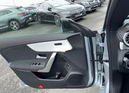 Mercedes-Benz CLA 22
