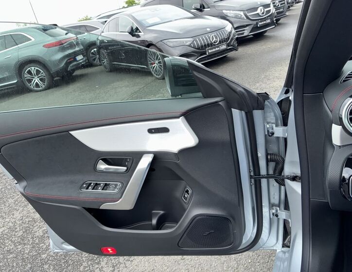 Mercedes-Benz CLA 22