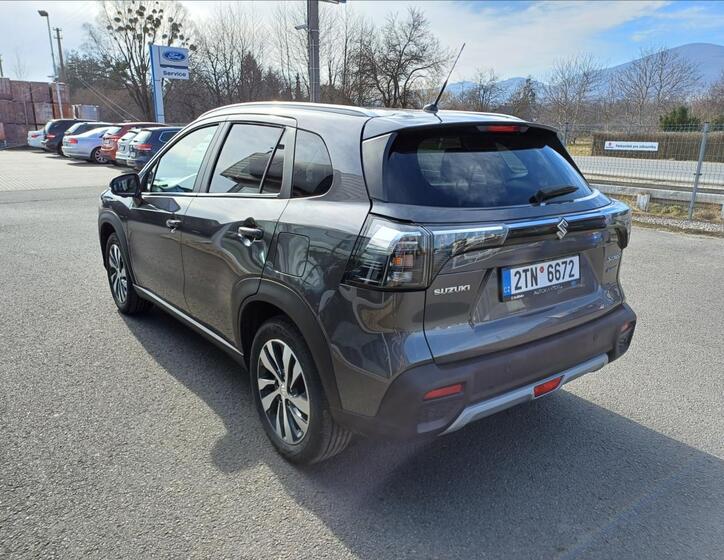 Suzuki S-Cross 7