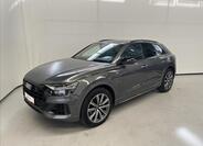 Audi Q8 1