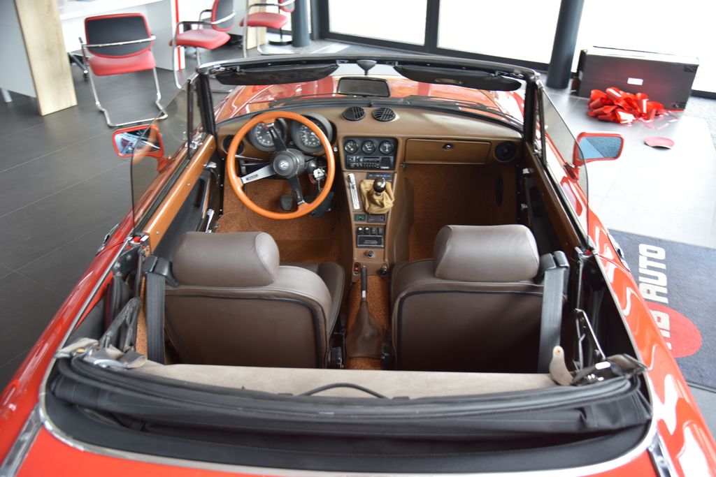 Alfa Romeo Spider