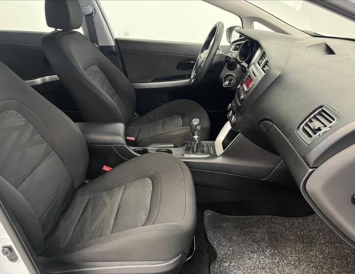 KIA Ceed 17