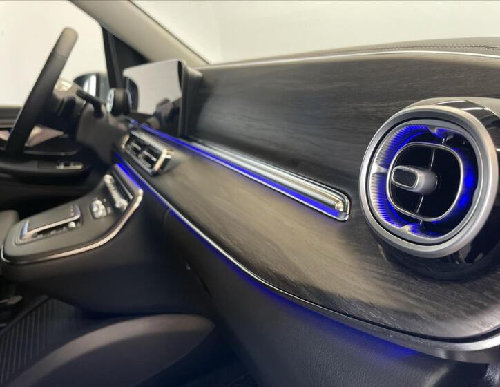 Mercedes-Benz Třídy V 17