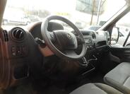 Renault Master 9