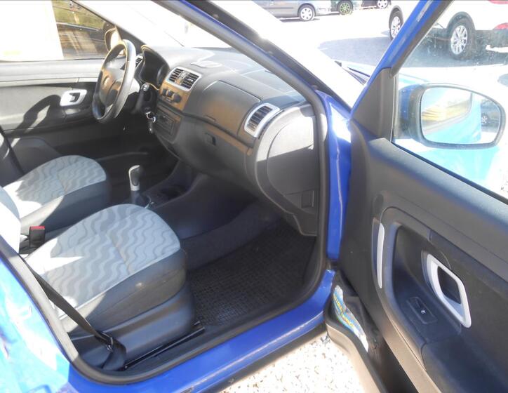 Škoda Roomster 19