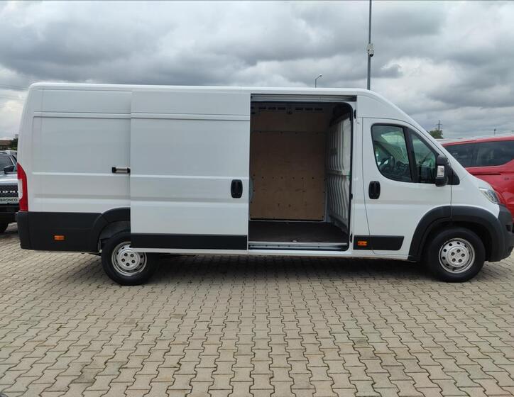 Opel Movano 12