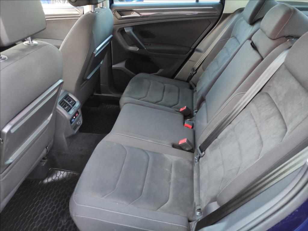 Volkswagen Tiguan 7