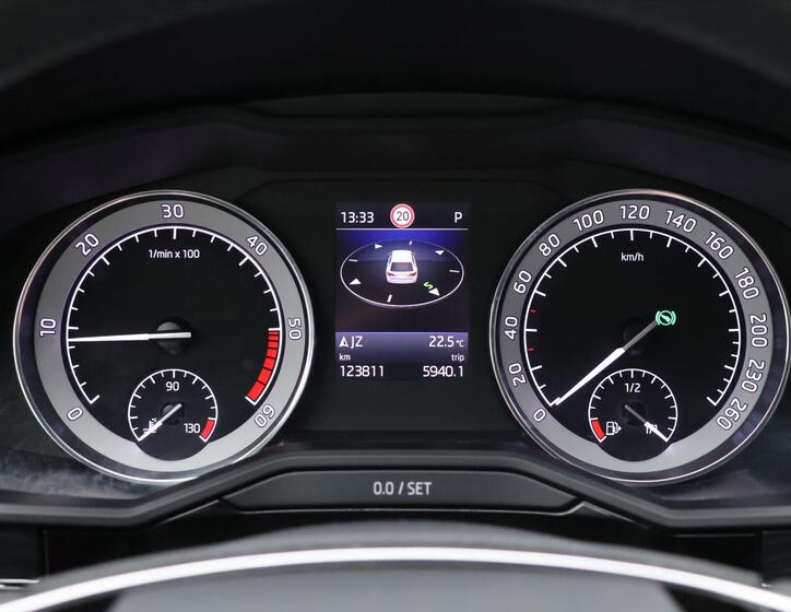 Škoda Superb 20