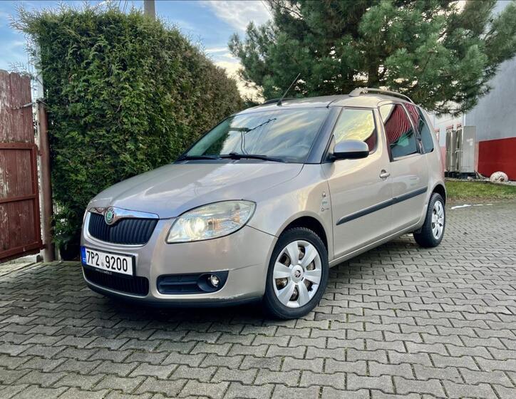Škoda Roomster 1