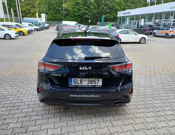 KIA Ceed 7