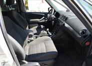 Ford Galaxy 16