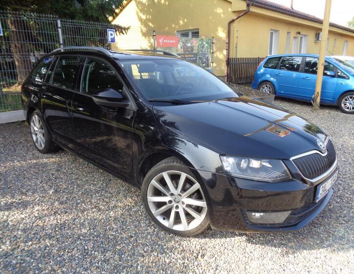 Škoda Octavia 1