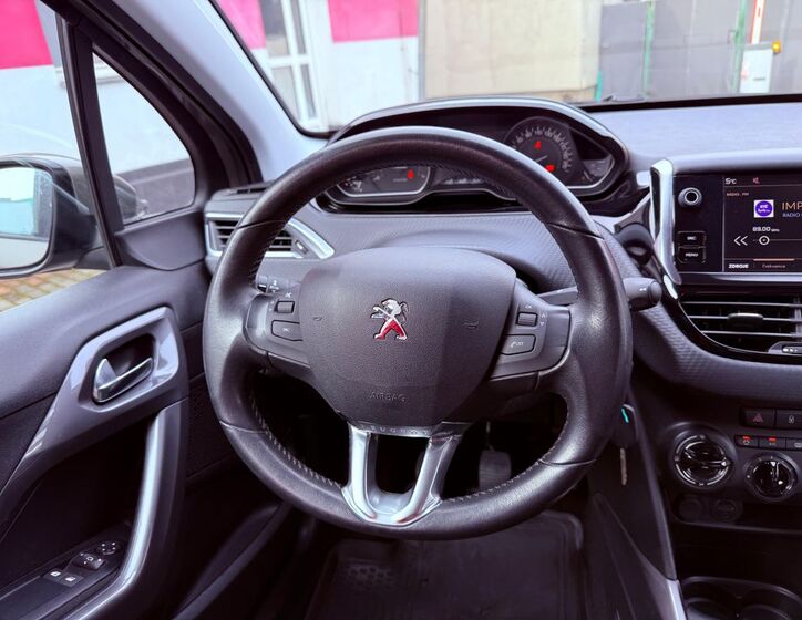 Peugeot 2008 15