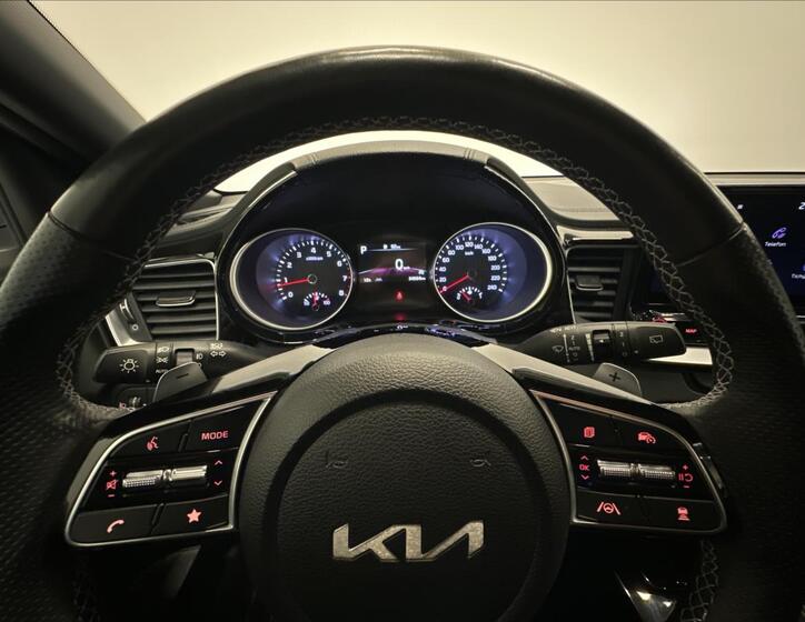 KIA ProCeed 18
