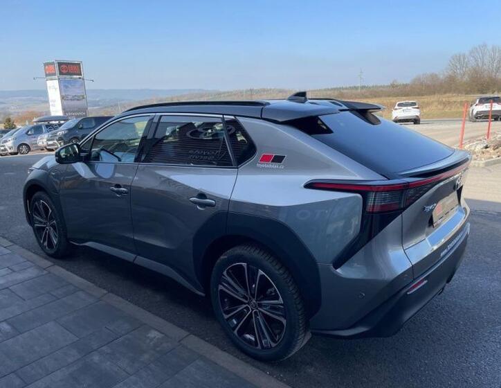 Toyota bZ4X 9