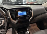 Mitsubishi L200 10