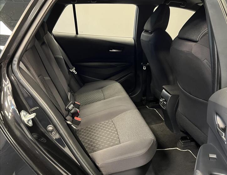 Toyota Corolla 12