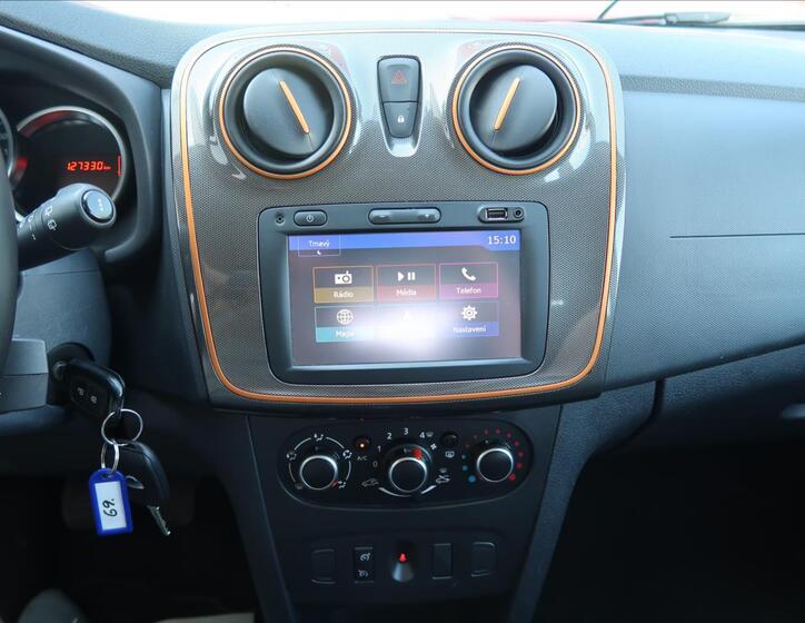 Dacia Sandero 14