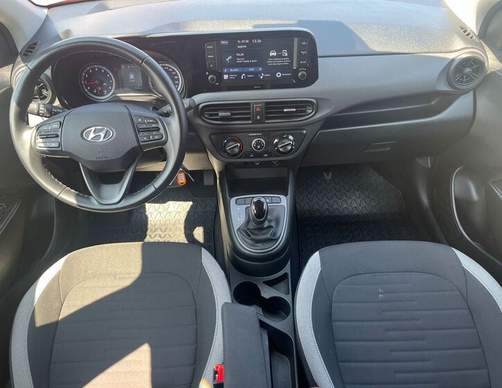 Hyundai i10 10