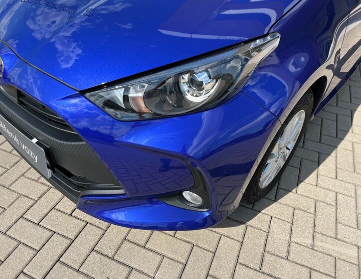 Toyota Yaris 10