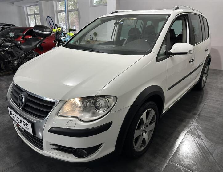 Volkswagen Touran 3
