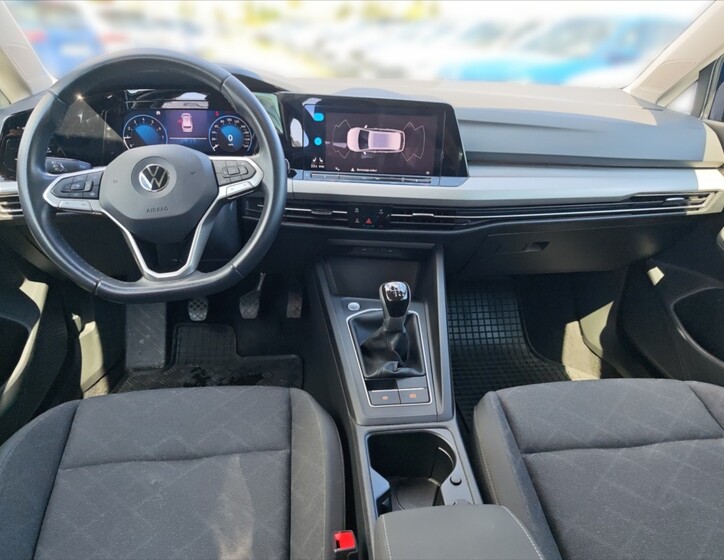 Volkswagen Golf 8