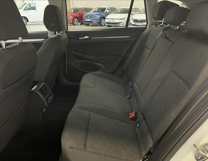 Volkswagen Golf 20