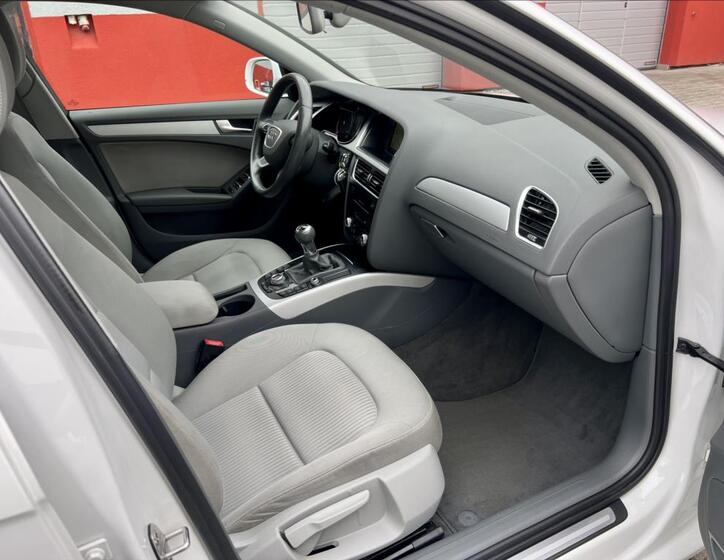 Audi A4 19