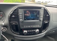 Mercedes-Benz Vito 10