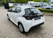 Toyota Yaris 4