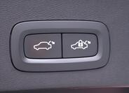 Volvo XC40 11