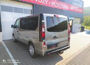 Opel Vivaro 6