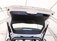 Jeep Avenger 12