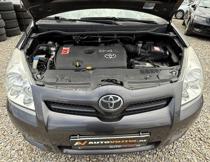 Toyota Corolla 23