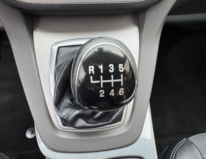 Ford Kuga 12