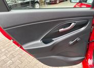 Hyundai i30 17