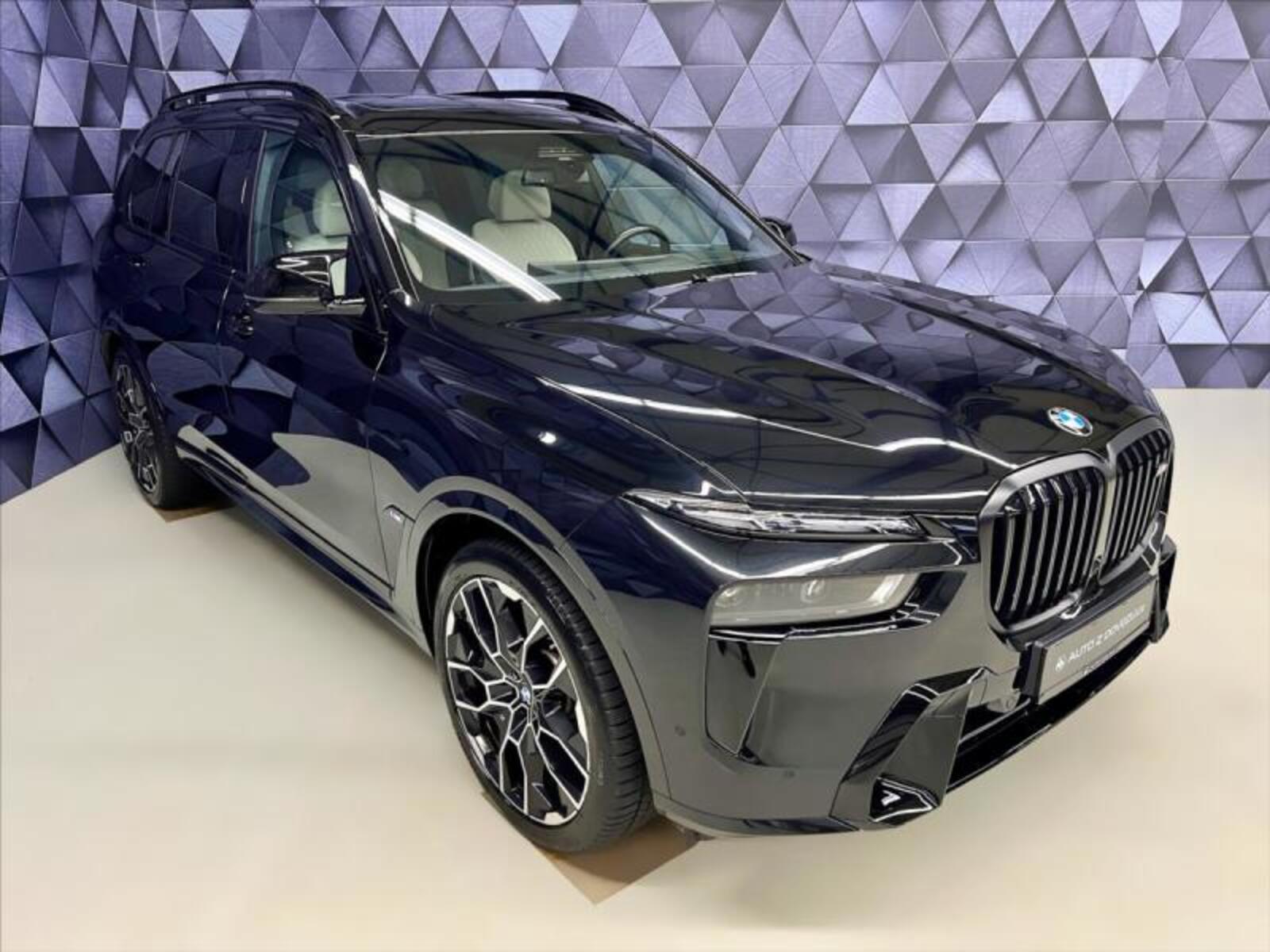 BMW X7 4