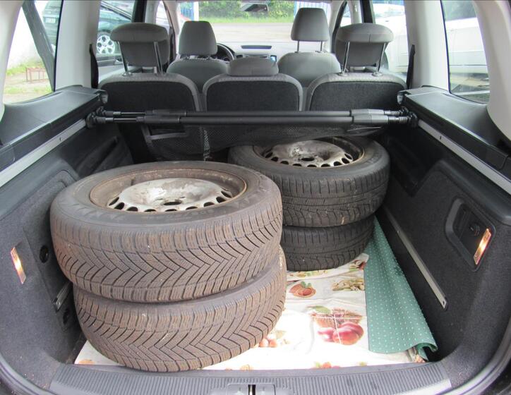 Seat Alhambra 27