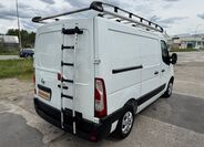 Nissan NV400 6