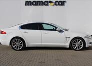 Jaguar XF 8