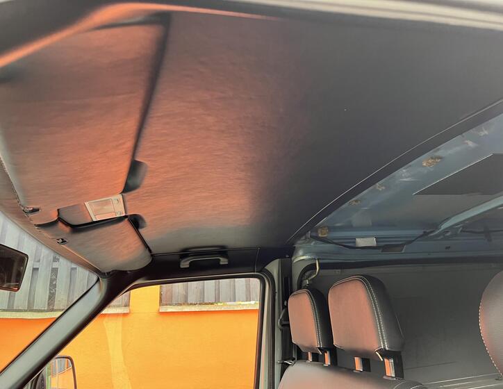 Volkswagen Transporter 18