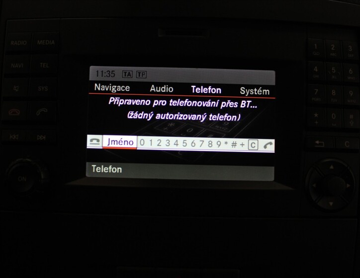 Mercedes-Benz Vito 12