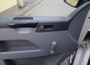 Volkswagen Transporter 13