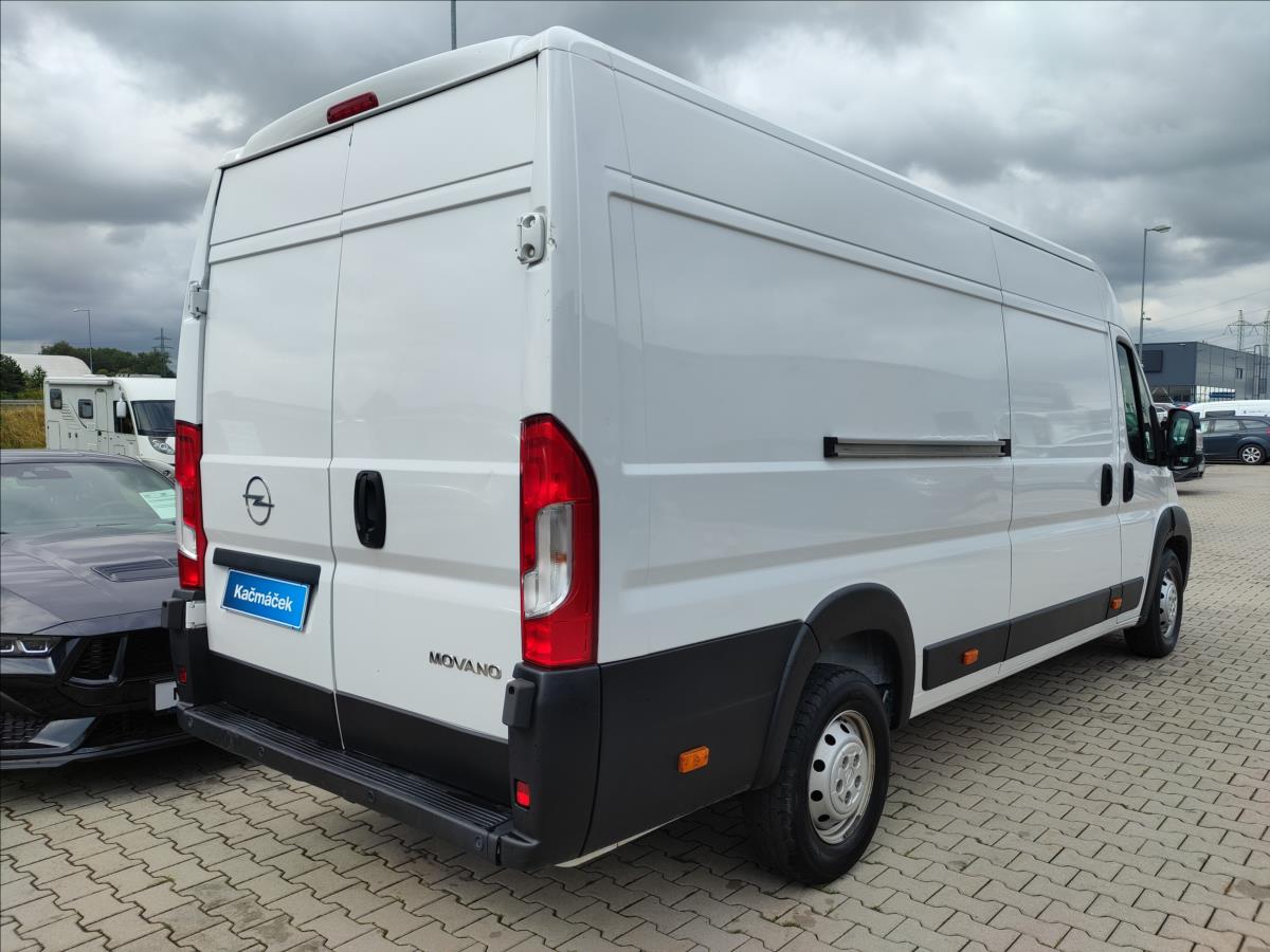 Opel Movano