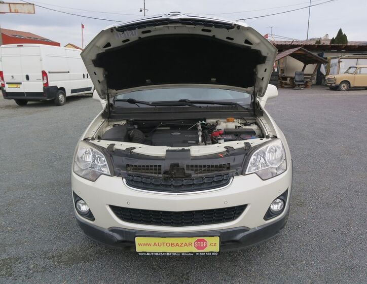 Opel Antara 31
