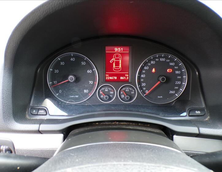 Volkswagen Jetta 8