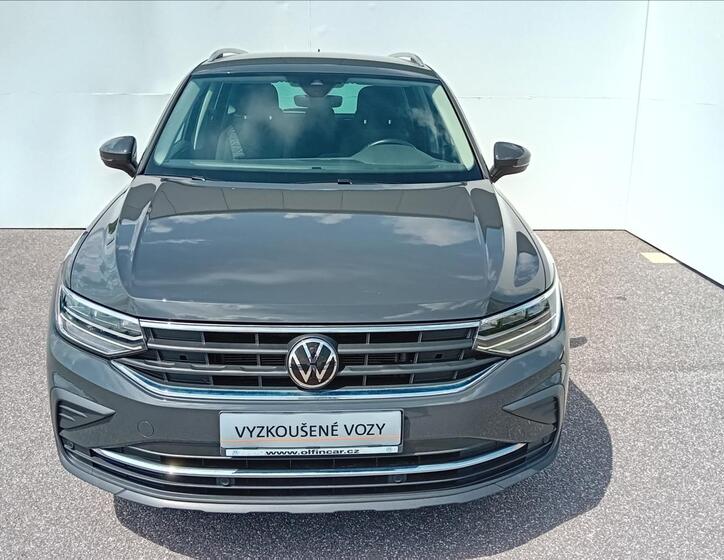 Volkswagen Tiguan 4